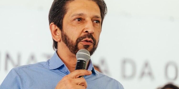 Prefeito Ricardo Nunes Exonera Secretário de Mobilidade e Trânsito em São Paulo