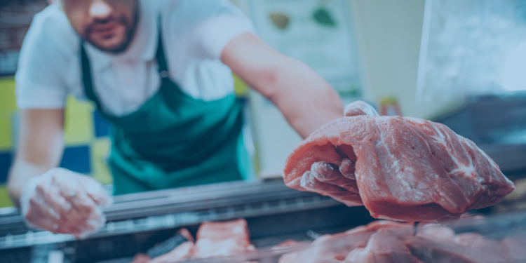 Preço das carnes sobe 5,8% em outubro, e inflação pesa no bolso do brasileiro