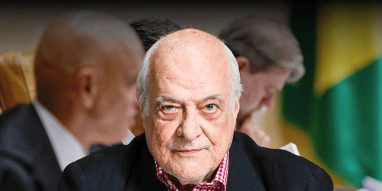 Brasil vive sob “Ditadura do Judiciário” segundo J.R. Guzzo