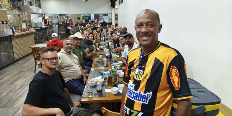 Ferraz de Vasconcelos: Vereador Tonho Reúne Candidatos e Lideranças Para Confraternização