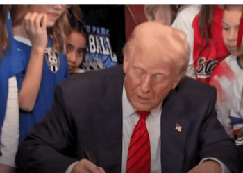 Trump Assina Ordem Executiva Proibindo Participação de Atletas Transgênero em Esportes Femininos: Reações e Debates